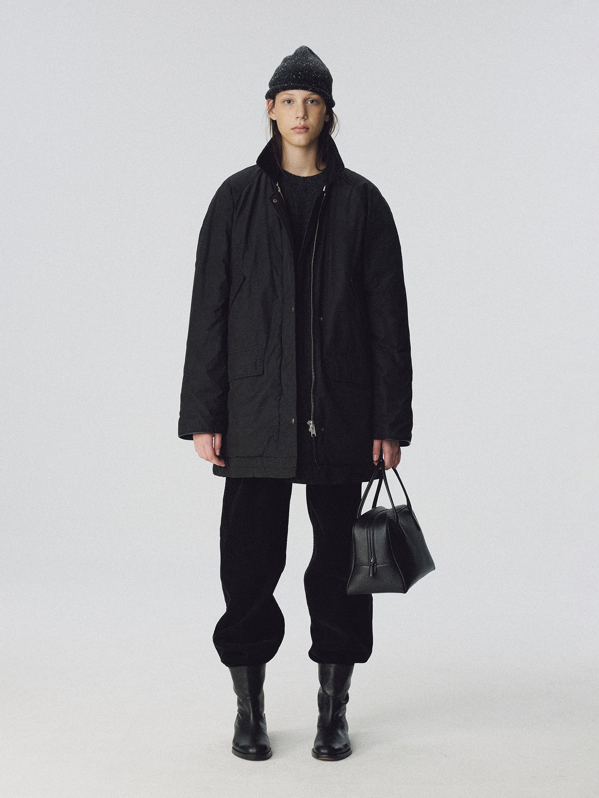 Nothing Written Kate bowling bag (Black)