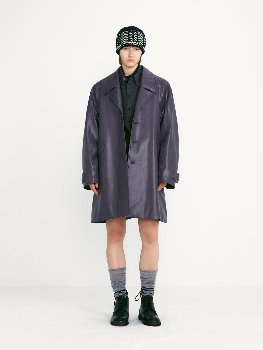 [low_classic] Textured Leather Half Coat
Purple