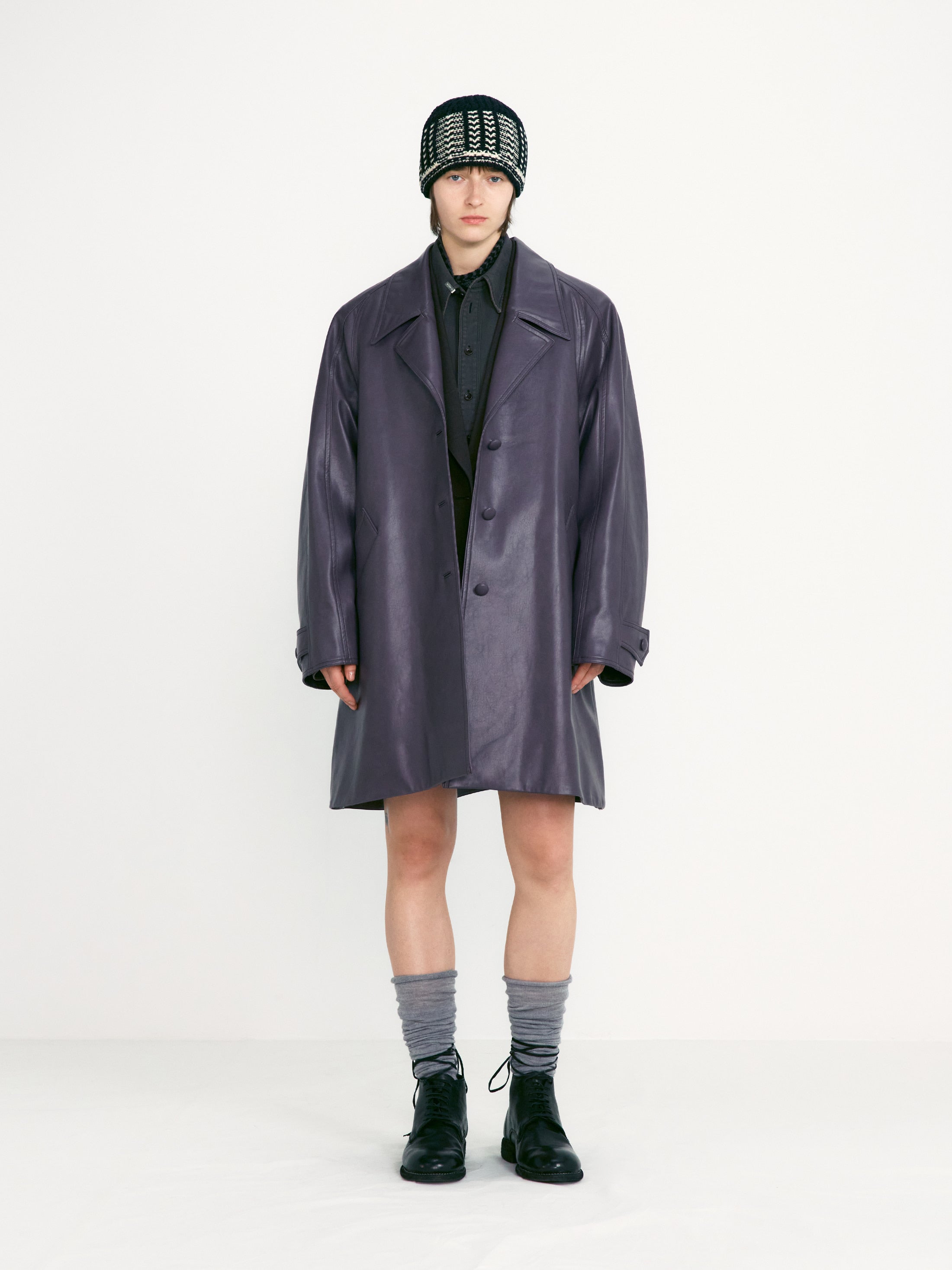 [low_classic] Textured Leather Half Coat
Purple