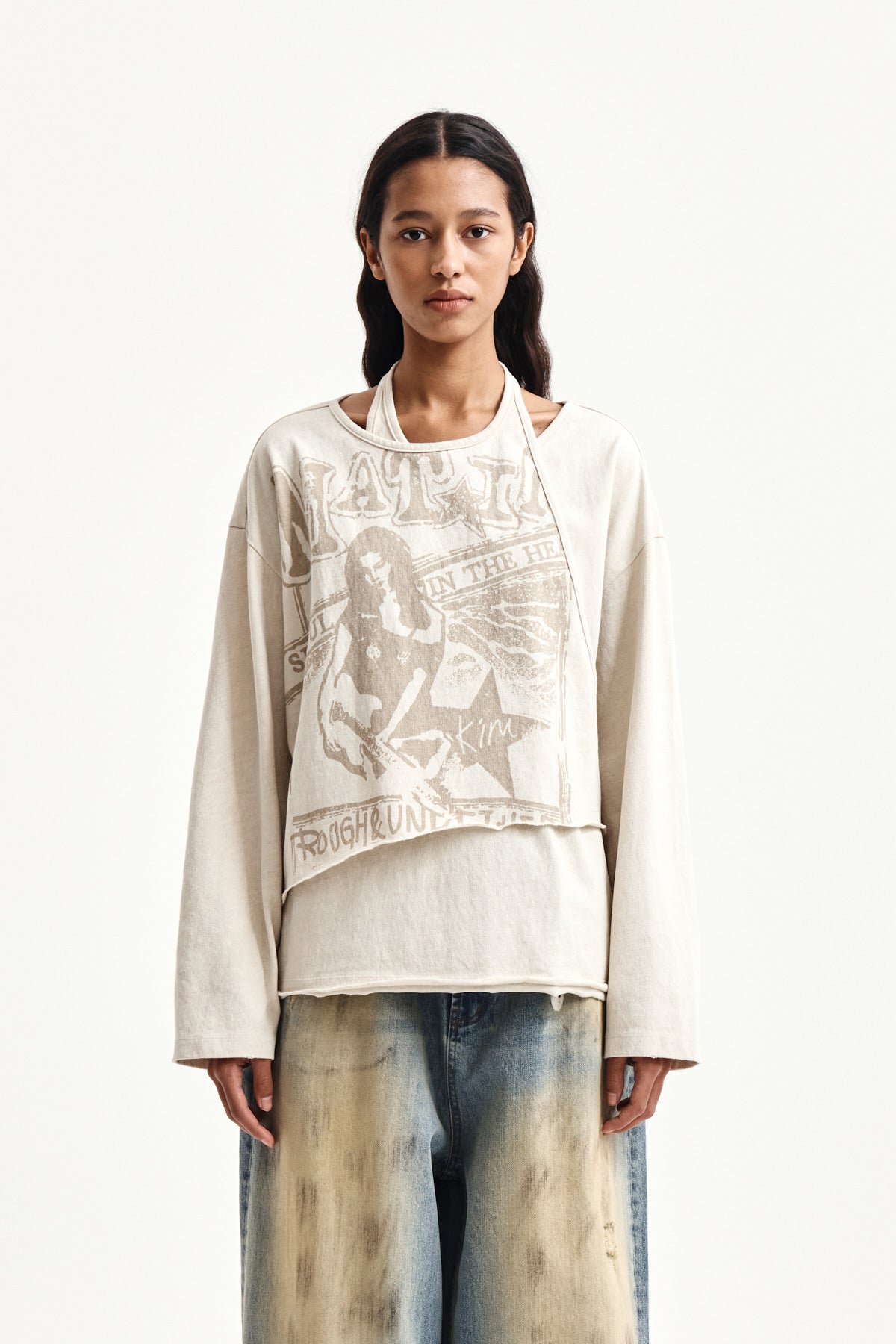 [matinkim] VINTAGE GRAPHIC LAYERED TOP IN BEIGE