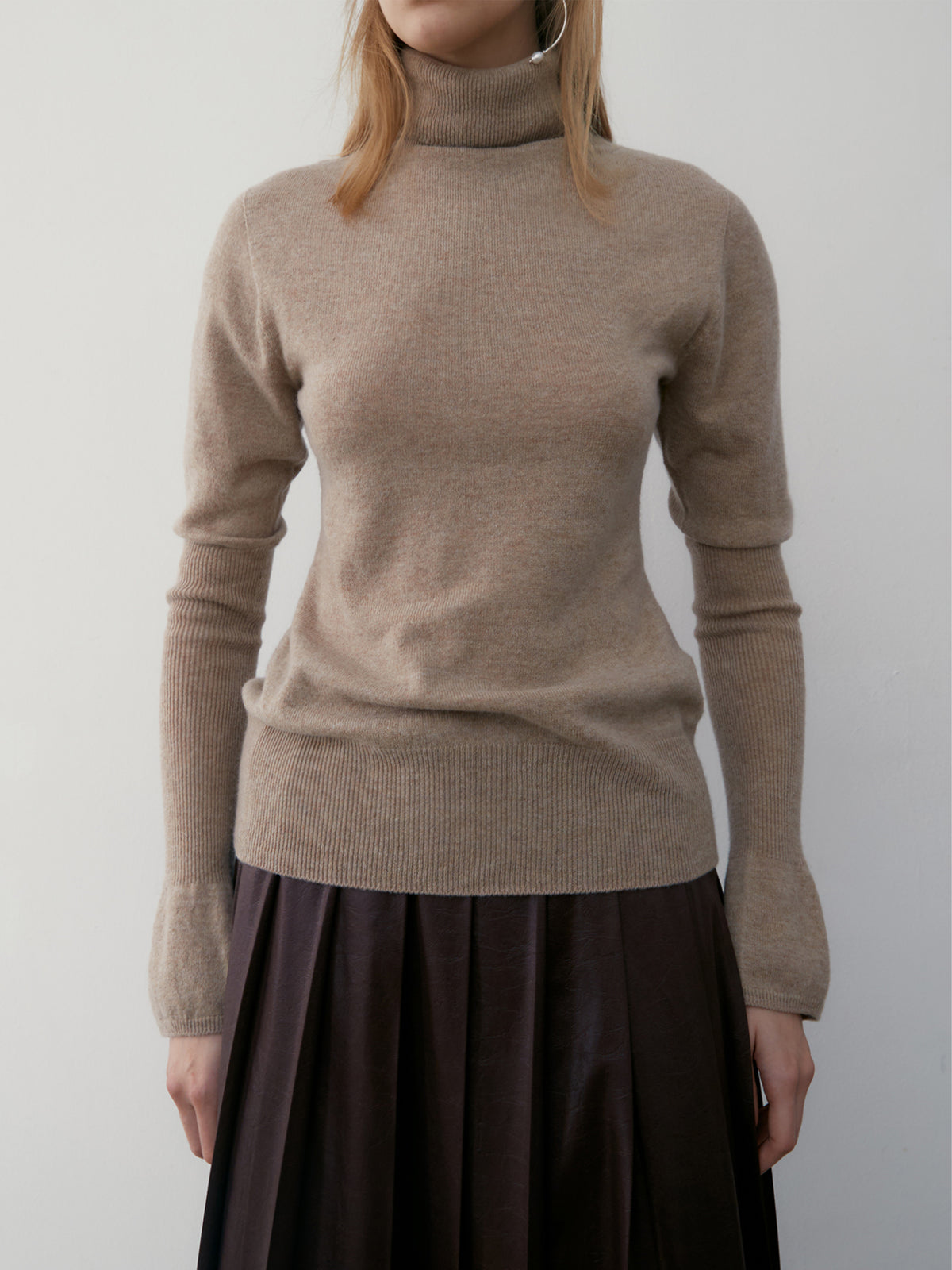 Low Classic Cashmere Puff Sleeve Knit Top Beige