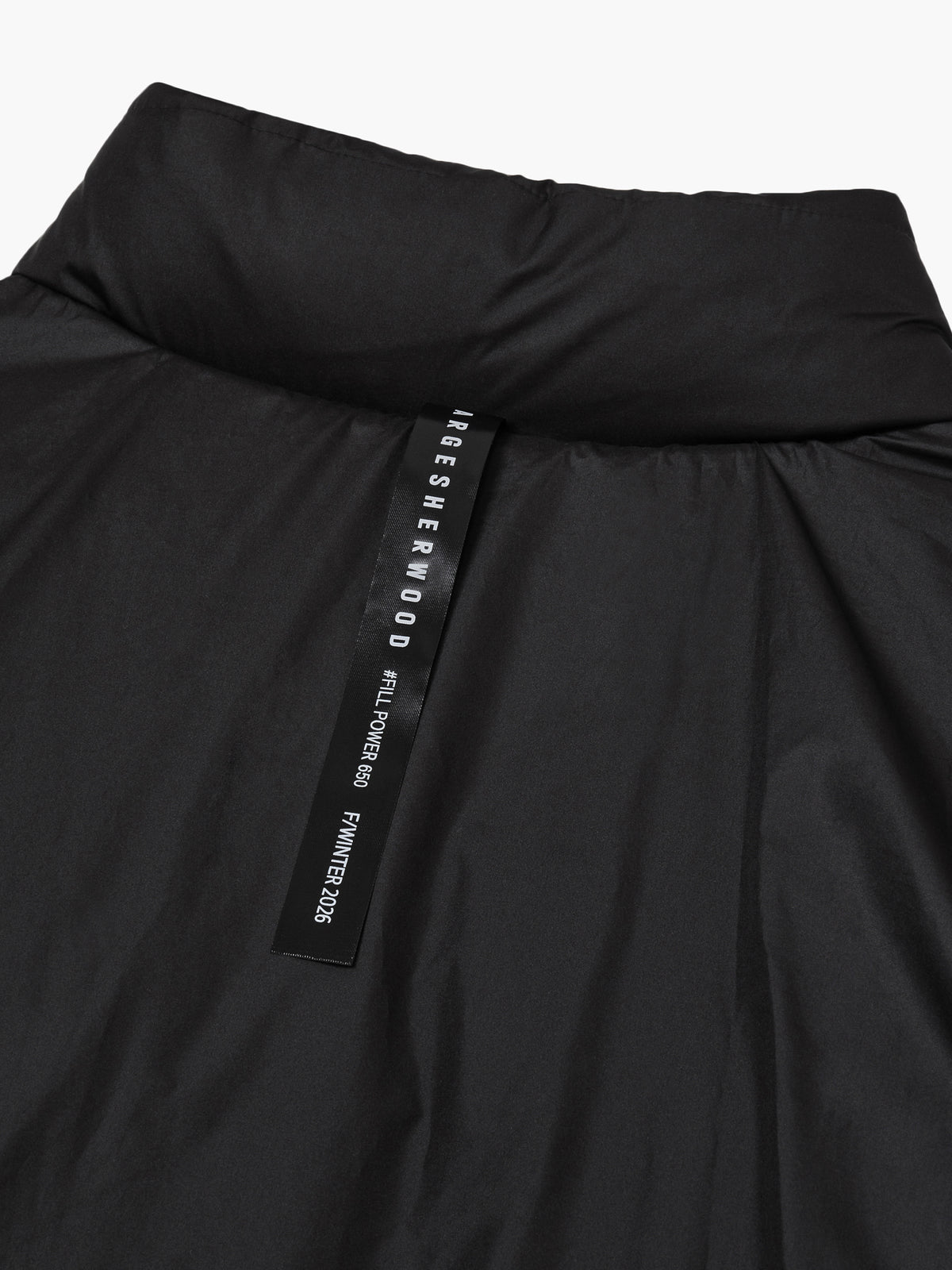 Margesherwood Quilted Half Down Jumper black