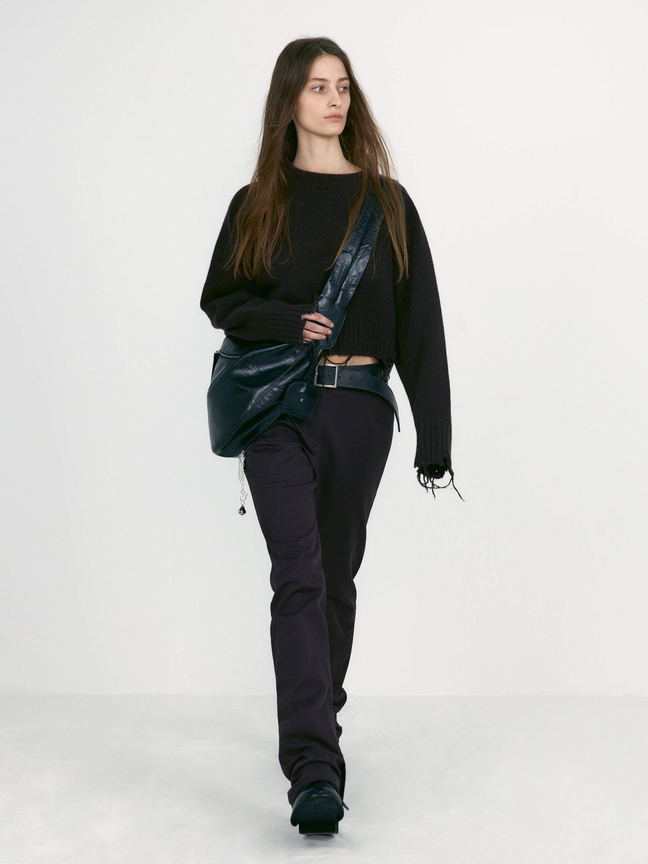 [low_classic] Cocoon Bag
Black