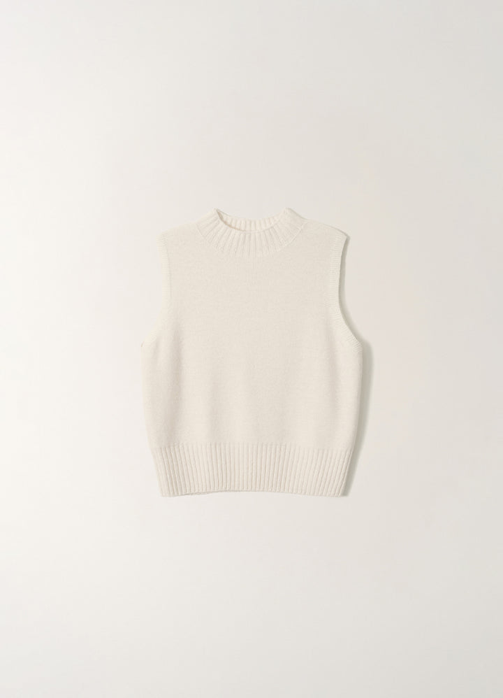 Nothing Written Cole knit vest (Ivory)