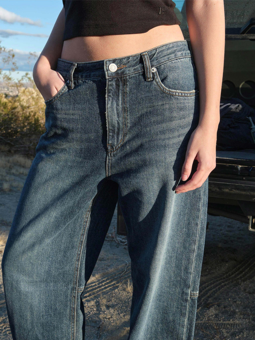 Low Classic New Straight-Fit Jeans - Dark Blue