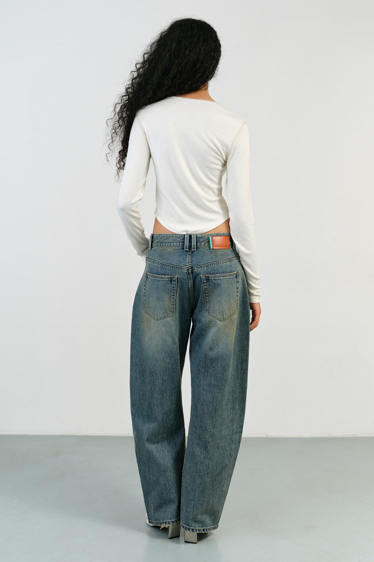 Instantfunk Round Hem Line Tee - Ivory