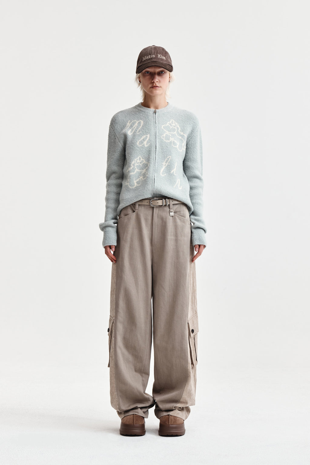 [matinkim] Big Pocket Two Tone Wide Pants IN Beige
