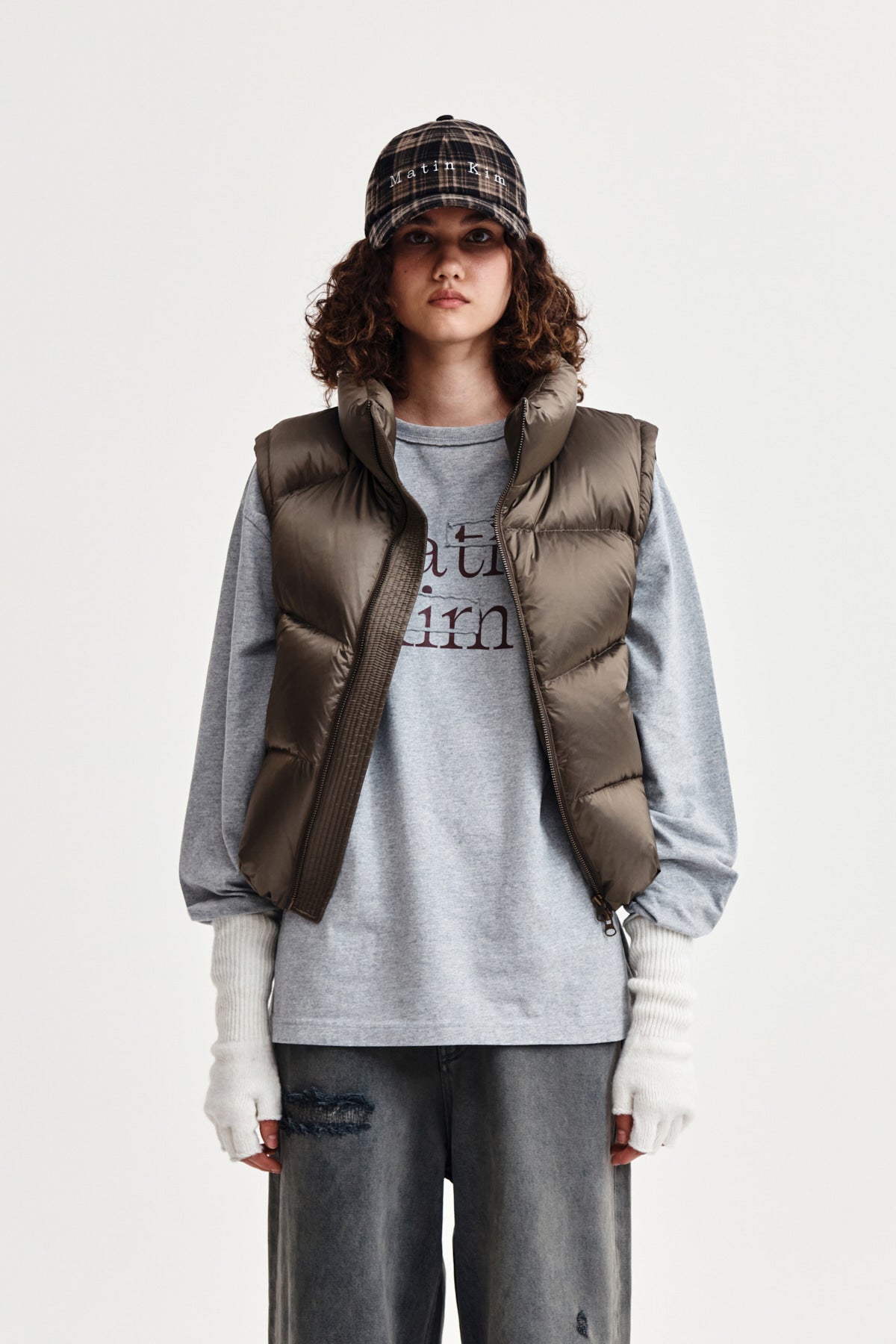[matinkim] UNBALANCE QUILTED DOWN VEST FOR WOMEN IN KHAKI BROWN