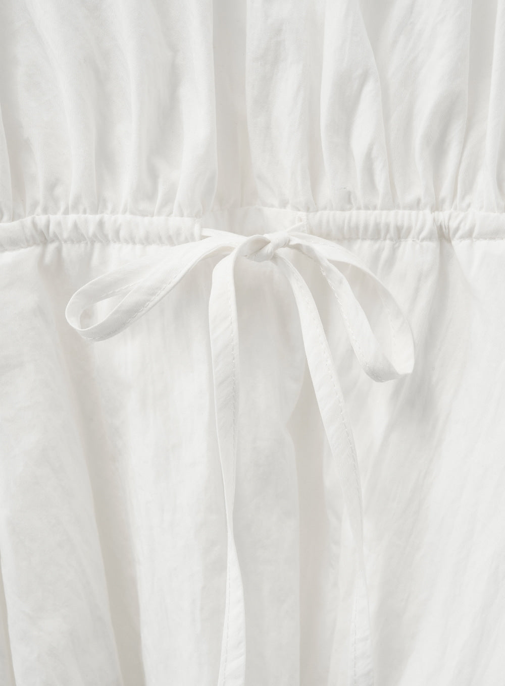 [satur] (W) Balloon Peplum Sleeveless Top - White