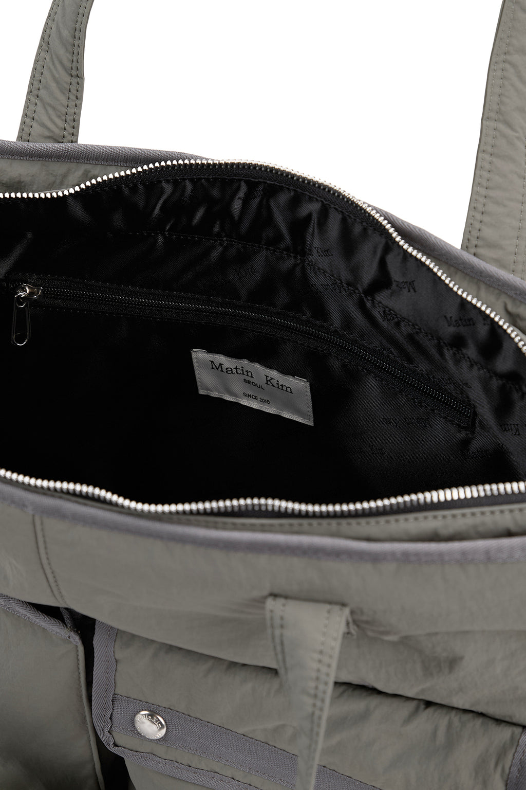 [matinkim] POCKET UTILITY NYLON BIG SHOULDER BAG IN KHAKI