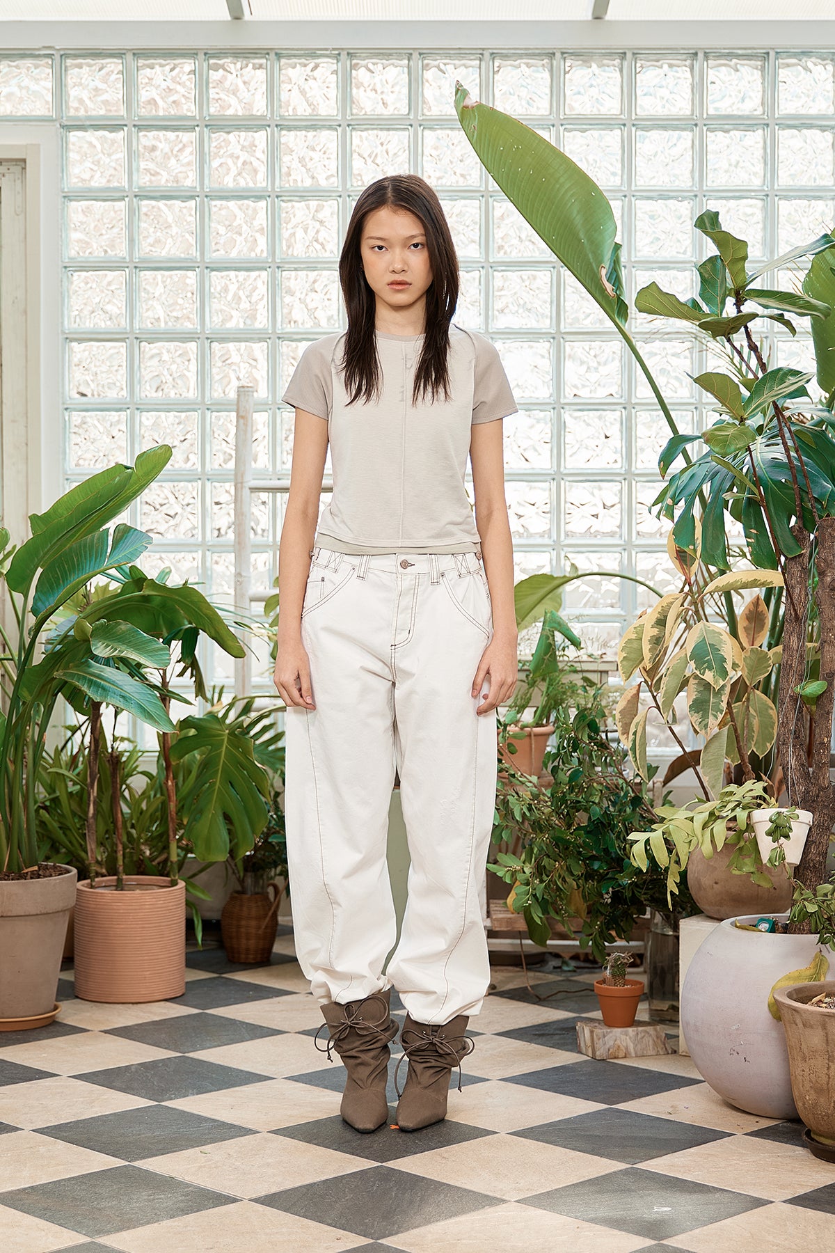 [matinkim] WAIST BUCKLE CURVED TWILL DENIM PANTS IN WHITE