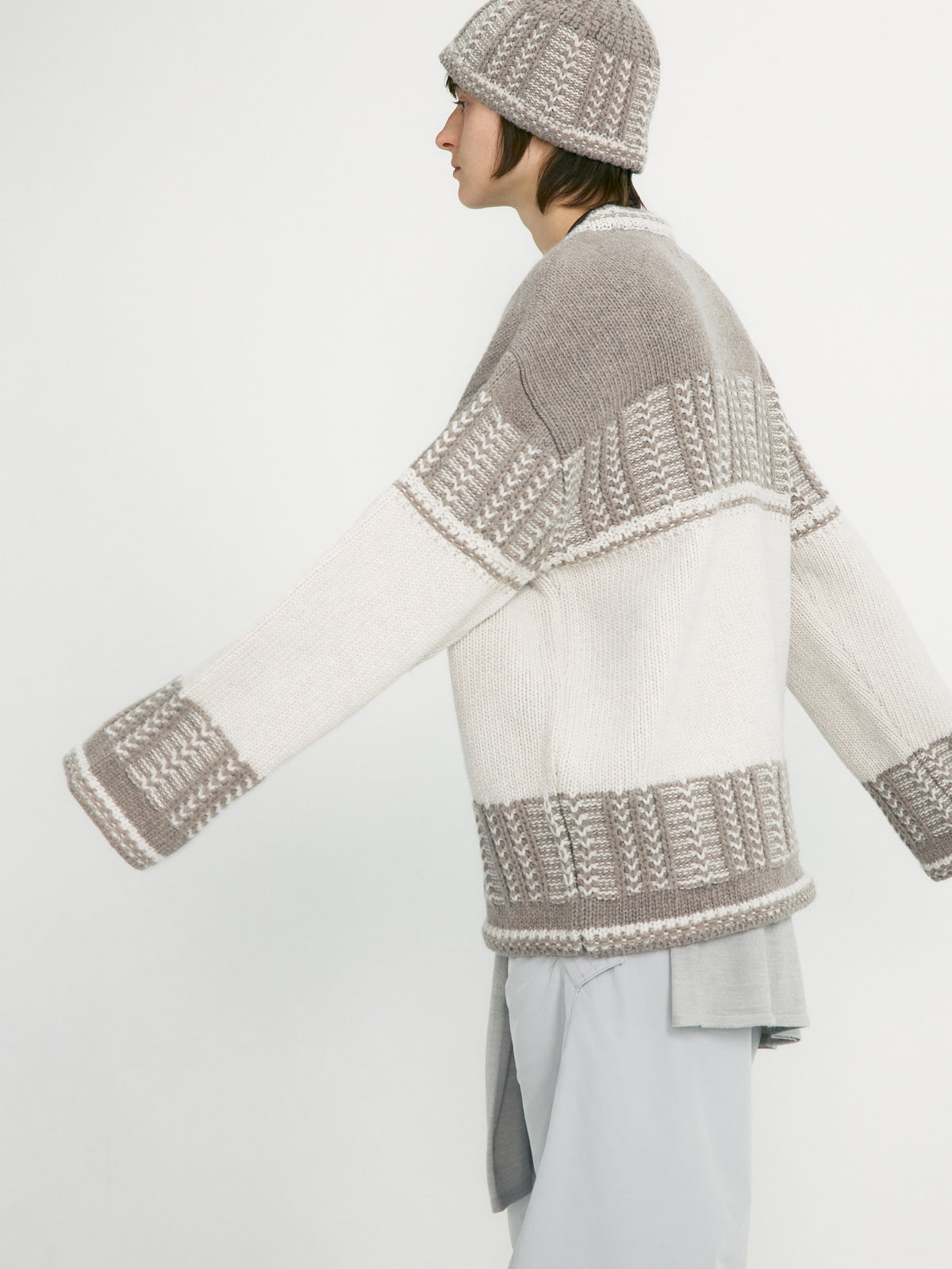 Low Classic Jacquard Knit Beanie Beige