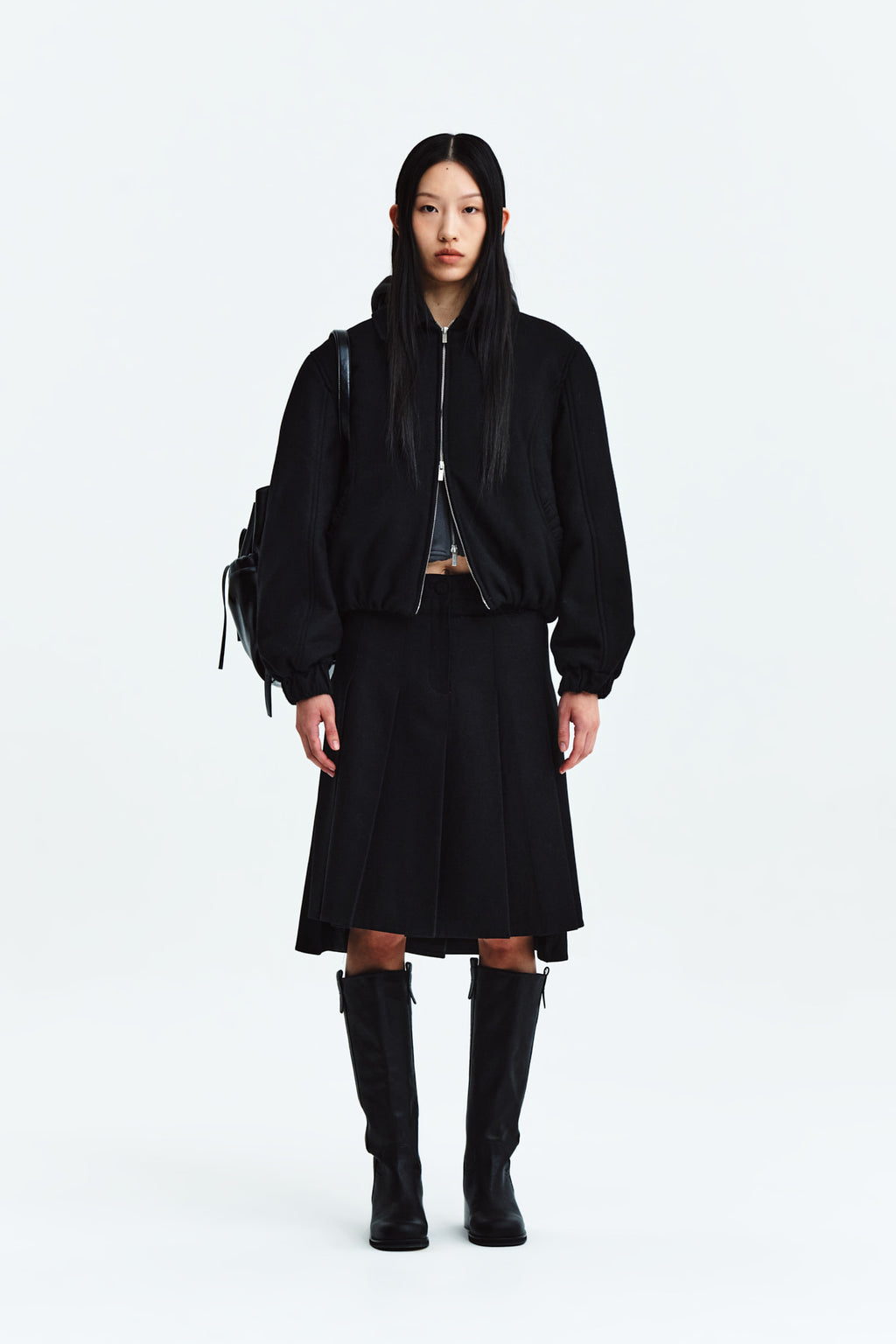 [matinkim] UNBALANCE PLEATS MIDI SKIRT IN BLACK
