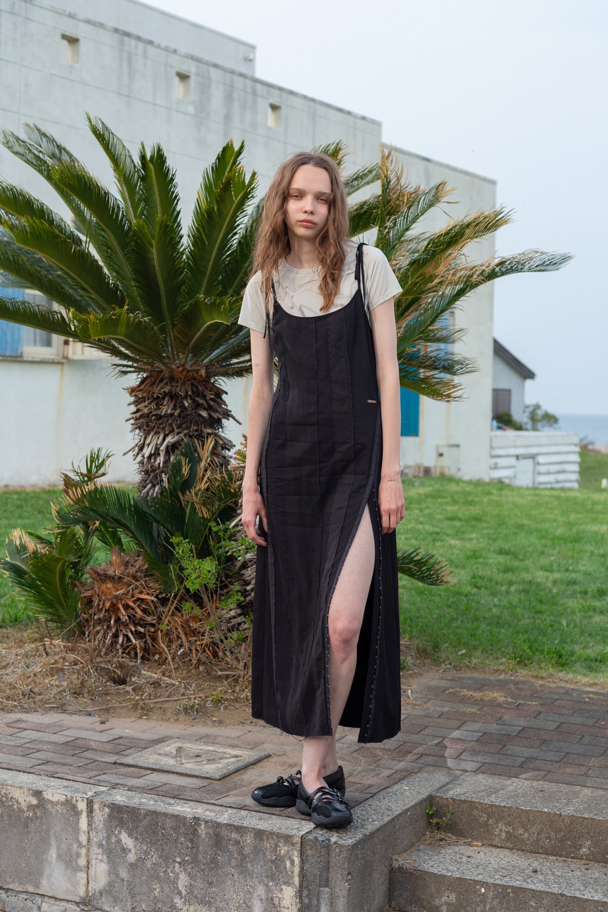 [matinkim] HOOK AND EYE LAYERED LONG DRESS IN BLACK