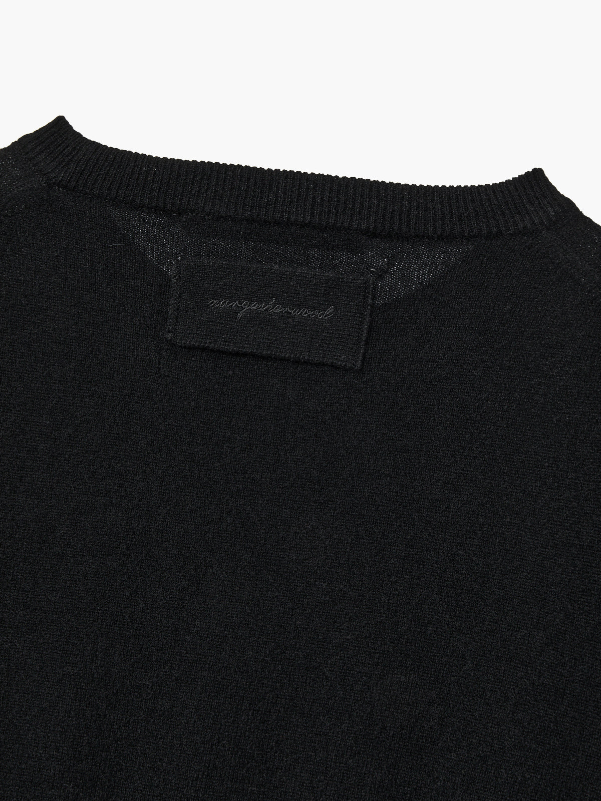 Margesherwood Cashmere Crew Neck Pullover black