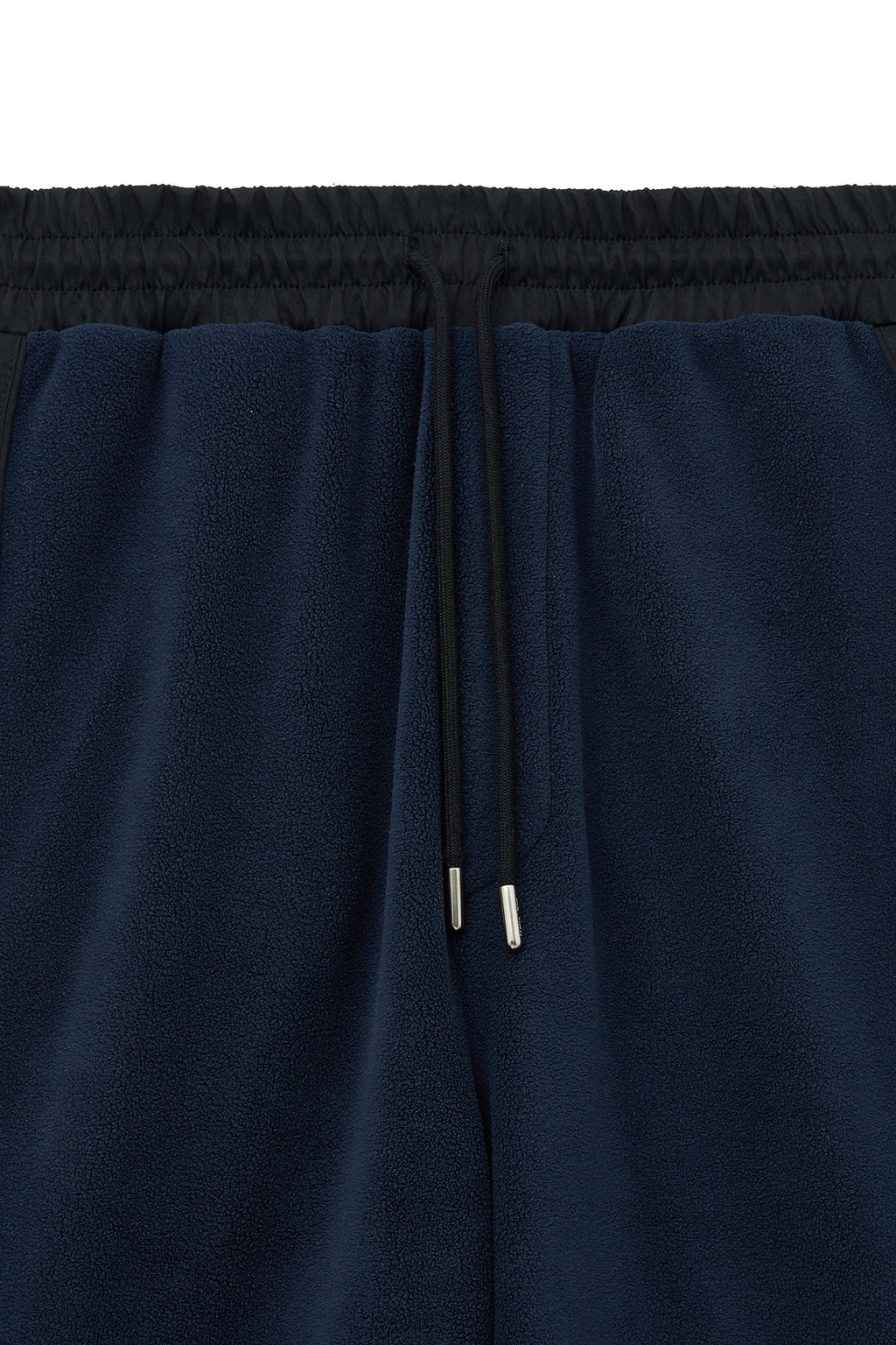 [matinkim] SHERPA FLEECE DRAWSTRING PANTS IN NAVY