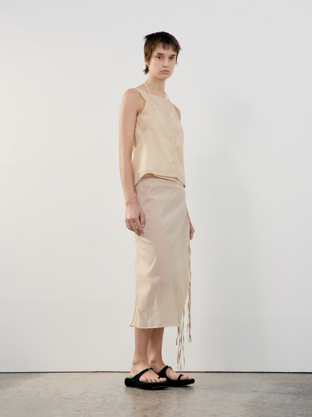 [Low Classic] See-Through Button Loop Skirt_Beige