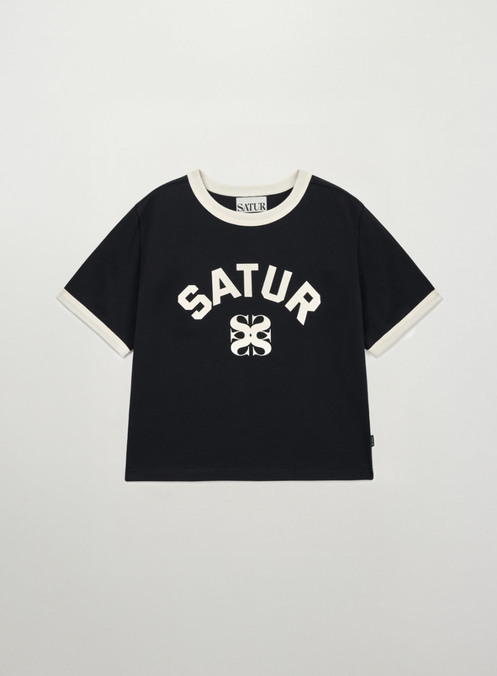 Satur (W) Arch Logo Ringer T-Shirt - Black
