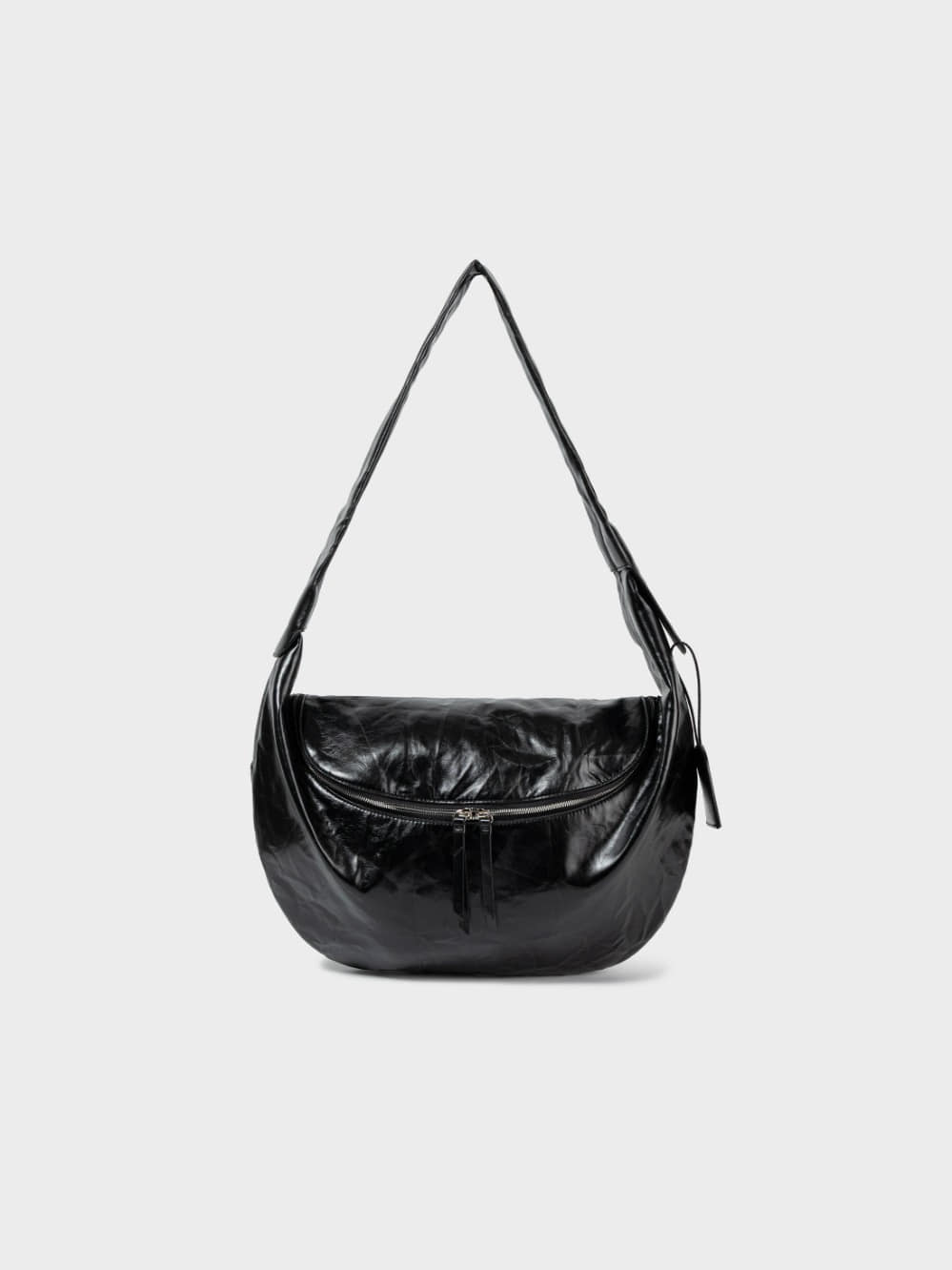 Low Classic Cocoon Bag Black