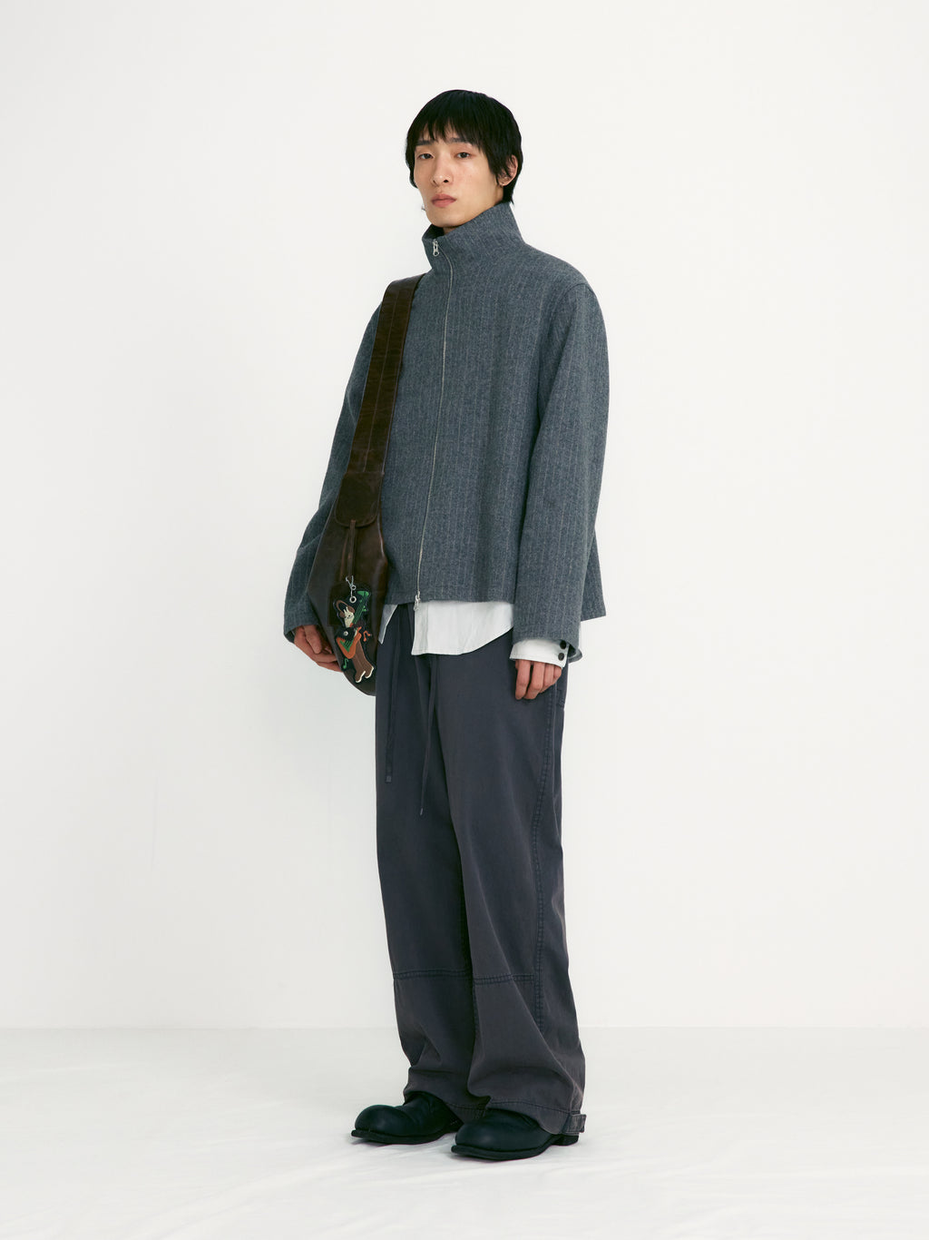 [low_classic] Classic Shirt
Light Grey