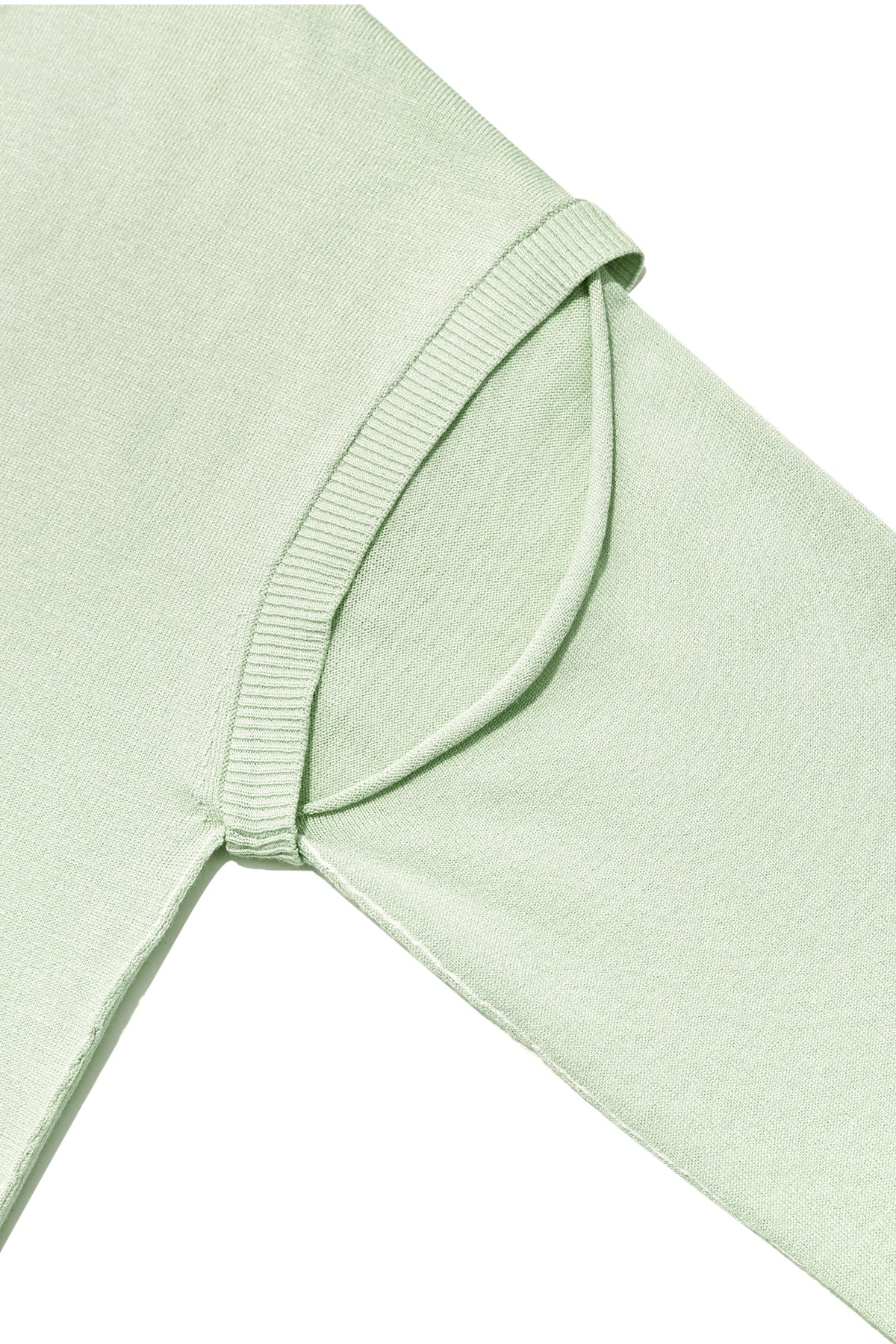 [matinkim] SLIT DETAIL BUTTON CARDIGAN IN MINT