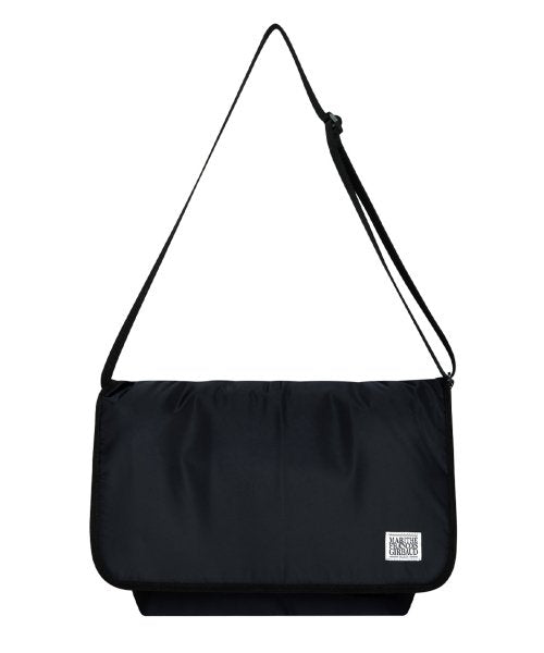 CLASSIC LOGO MESSENGER BAG NAVY