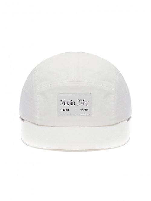 LOGO LABEL SOLID CAMP CAP IN WHITE